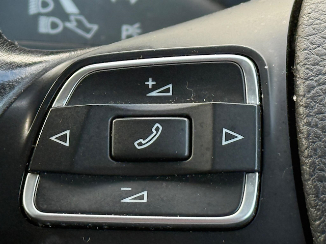 Used Volkswagen Caravelle