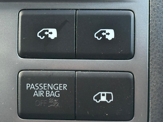 Used Volkswagen Caravelle