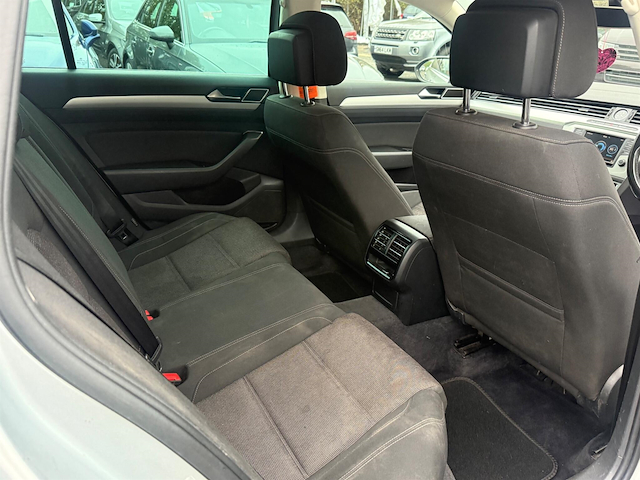 Used Volkswagen Passat