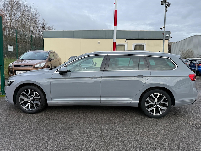 Used Volkswagen Passat