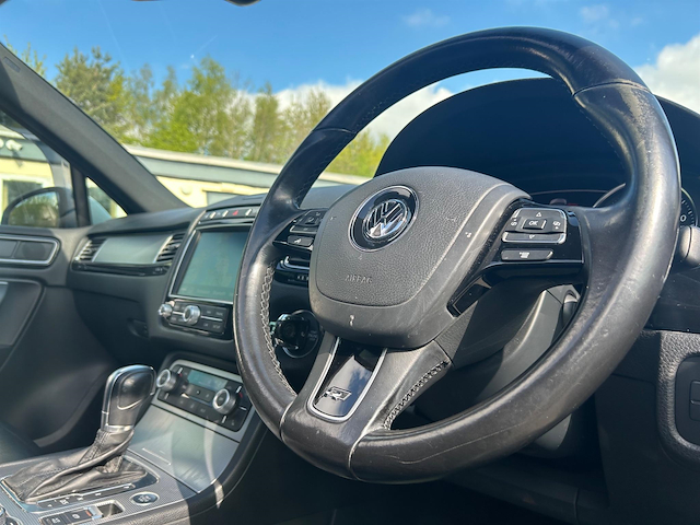 Used Volkswagen Touareg