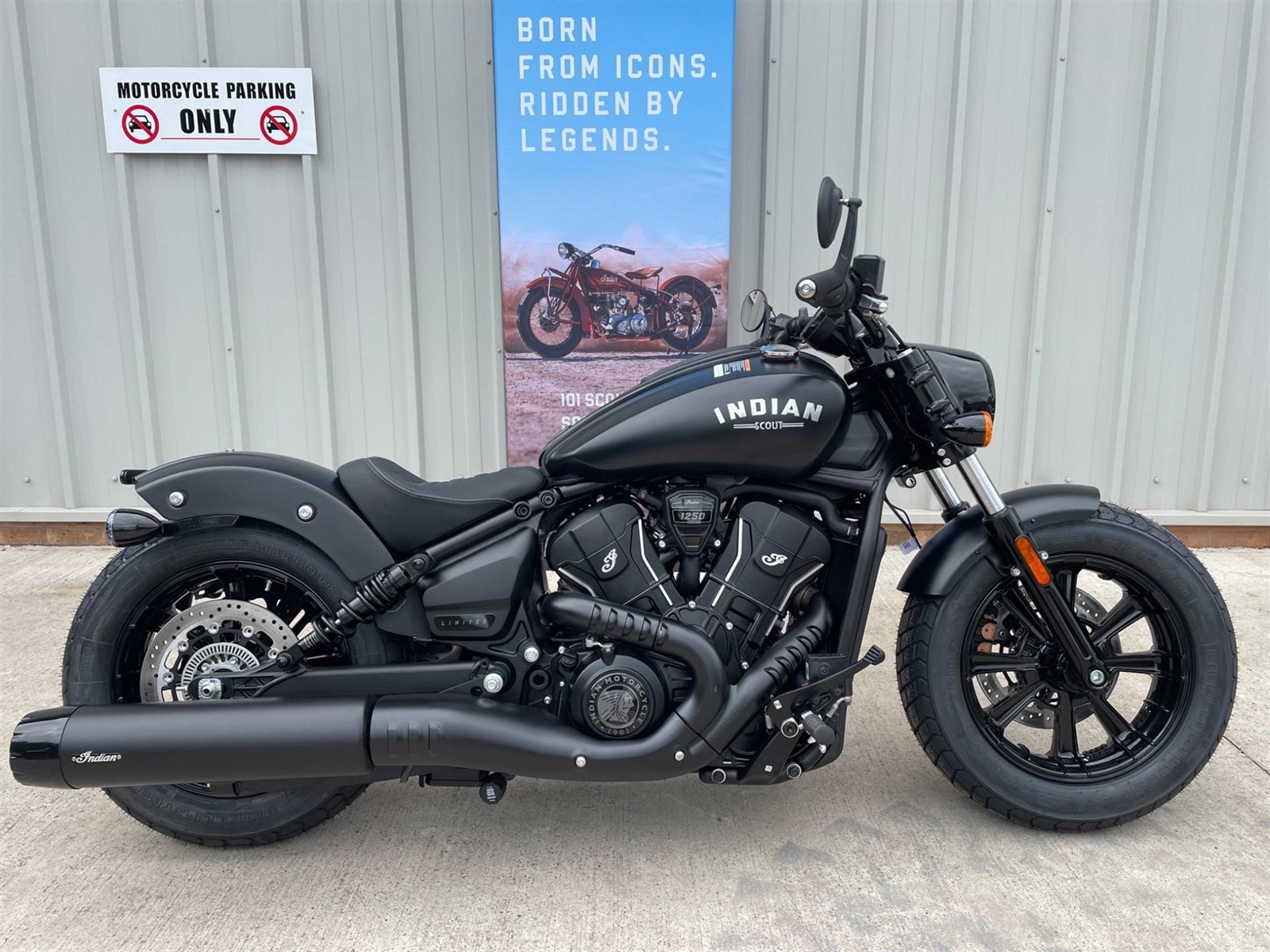 Bike Moto Indian Scout Bobber New 2024 Indian Motorcycle Scout