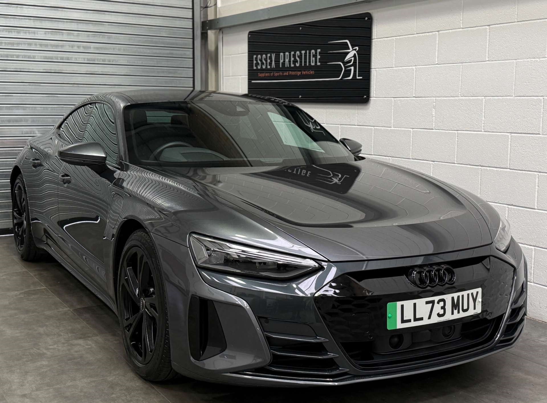 2023 AUDI E-TRON GT