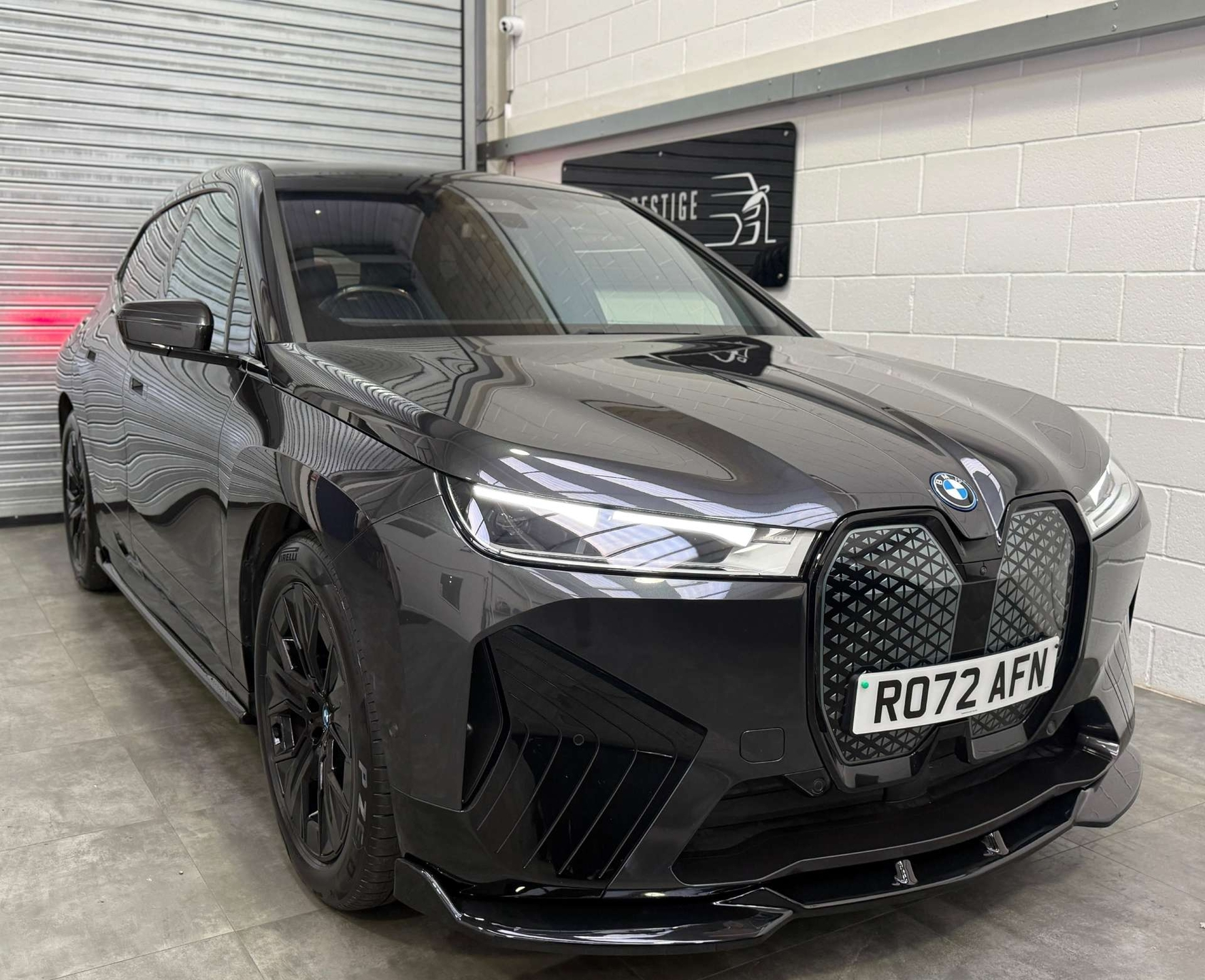2022 BMW iX