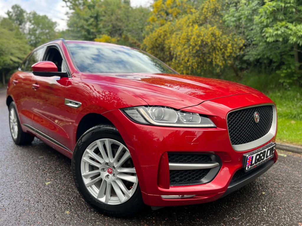 Jaguar F-Pace