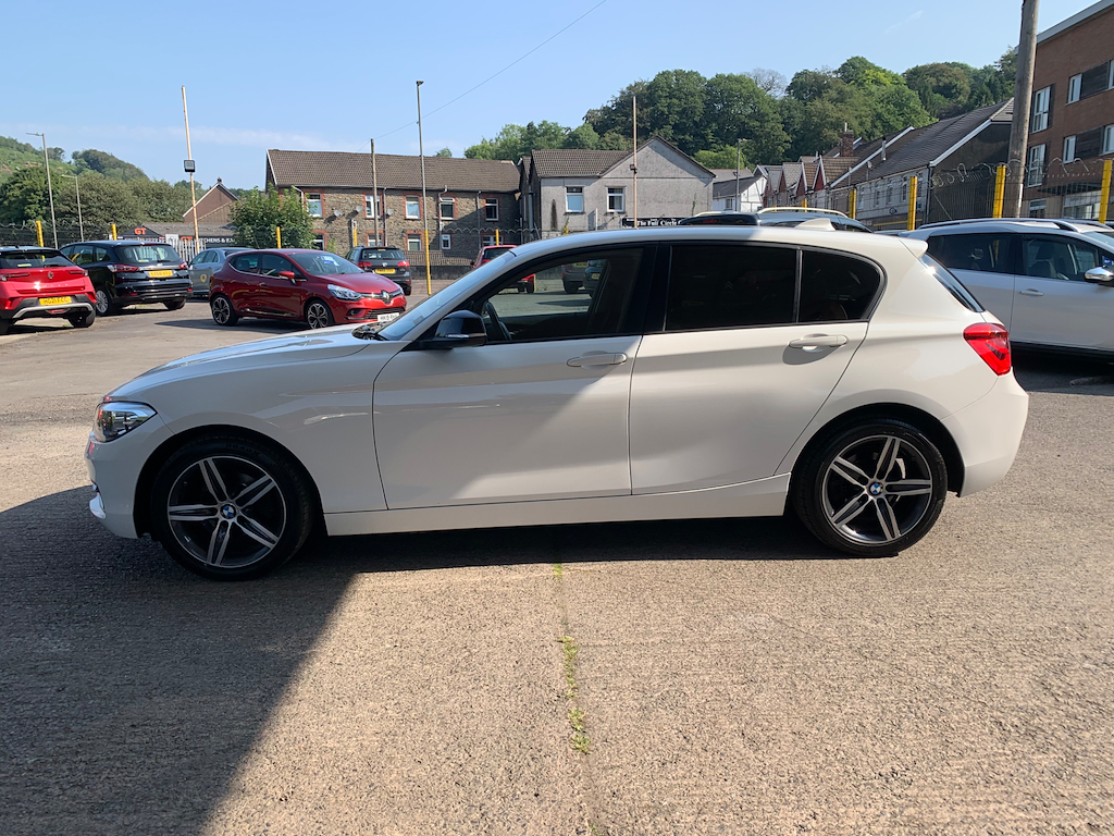 2019 19 BMW 1 SERIES