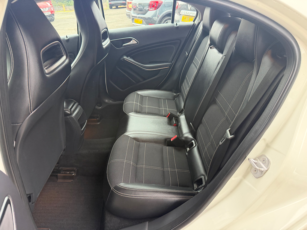 2014 14 MERCEDES-BENZ A CLASS