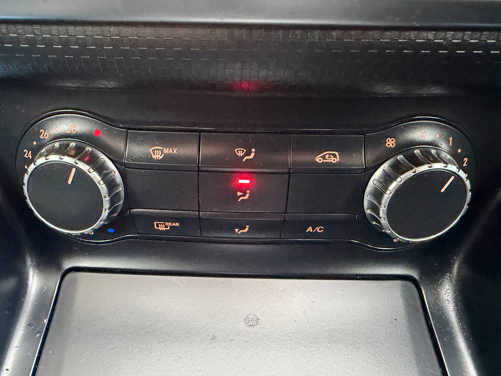 2014 14 MERCEDES-BENZ A CLASS