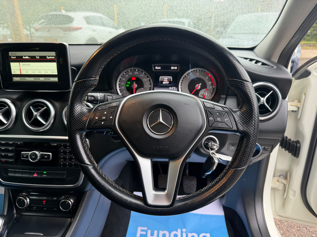 2014 14 MERCEDES-BENZ A CLASS