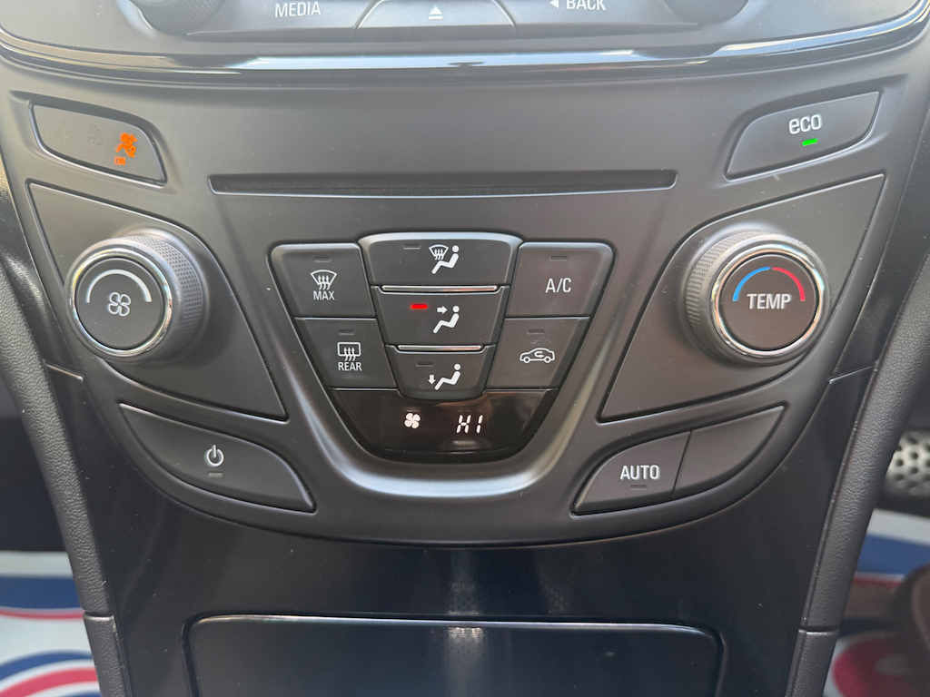 2013 63 VAUXHALL INSIGNIA