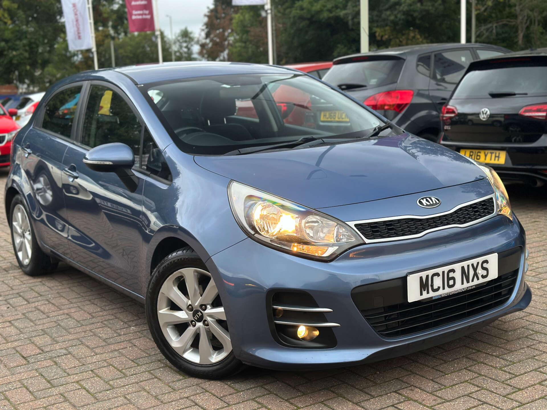 2016 KIA Rio — photo 1 of 5