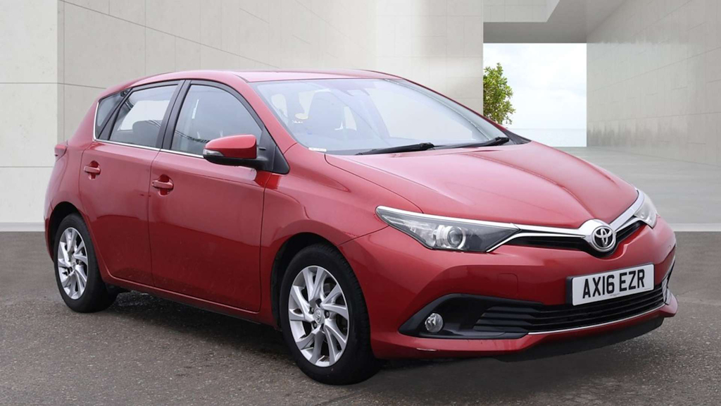 2016 Toyota Auris