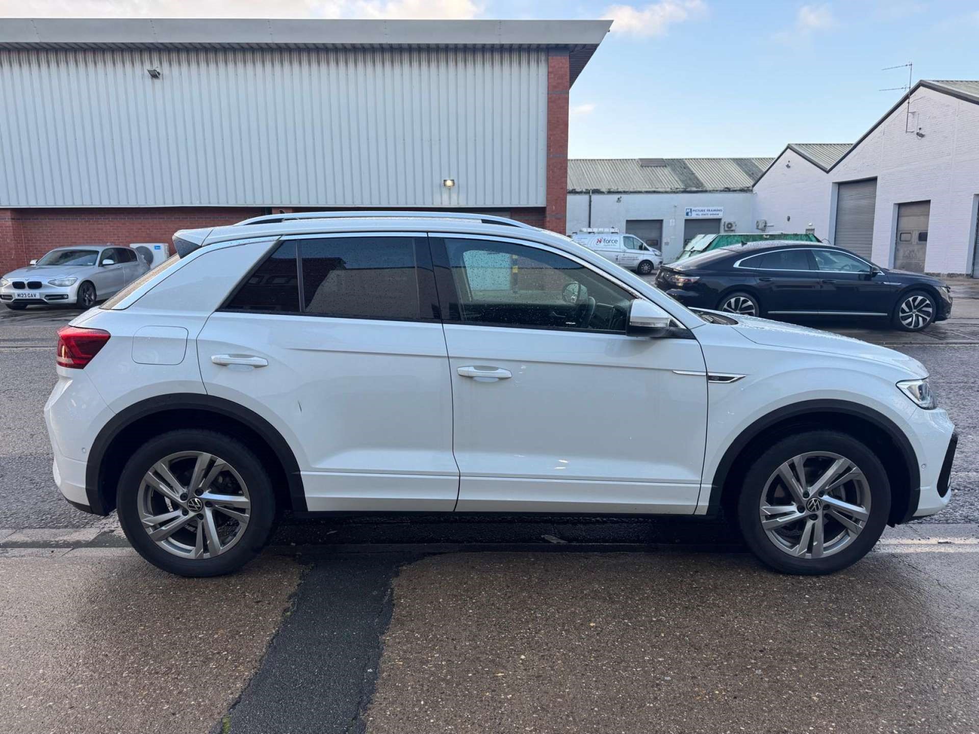 Used Volkswagen T-Roc R-Line TSI for sale in Newark, Nottinghamshire ...