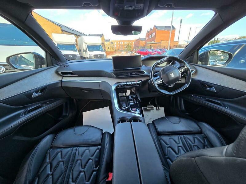 2023 Peugeot 5008