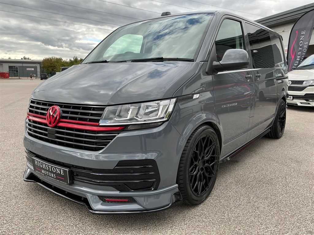 Used Volkswagen Transporter SPORTLINE EDITION R KOMBI for sale in - Main Image