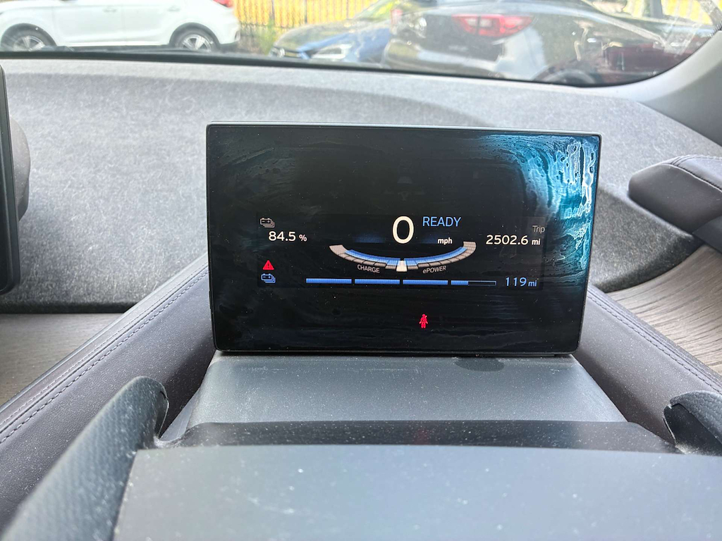 2020 BMW i3 — image 11