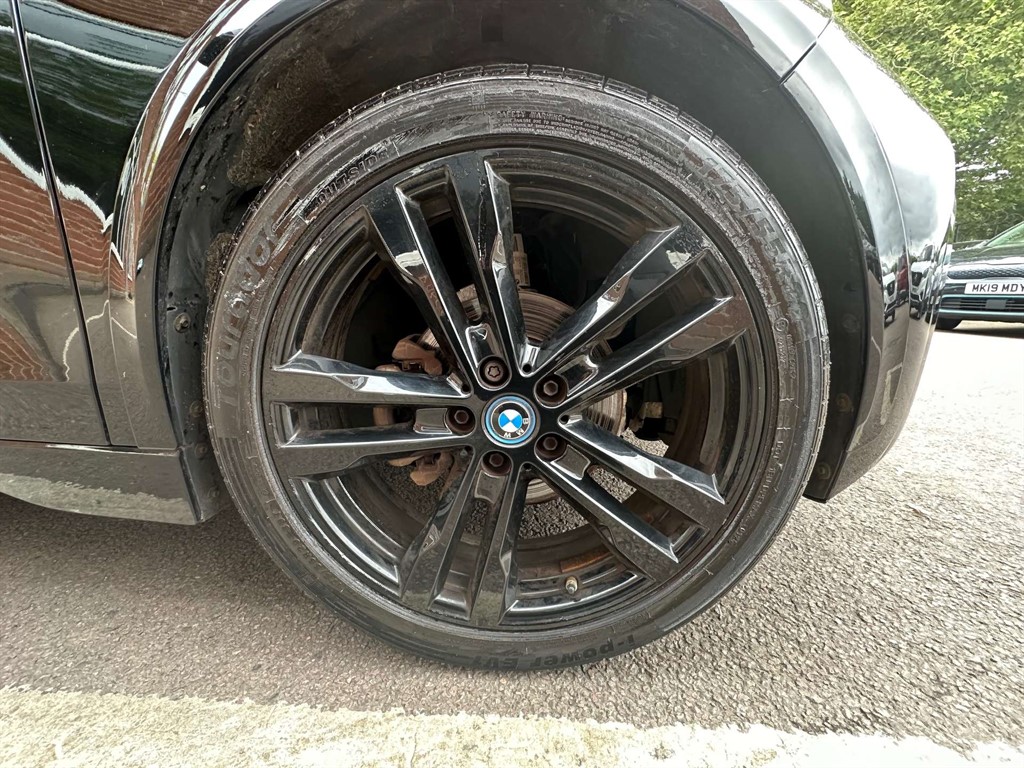 2022 BMW i3 — image 38