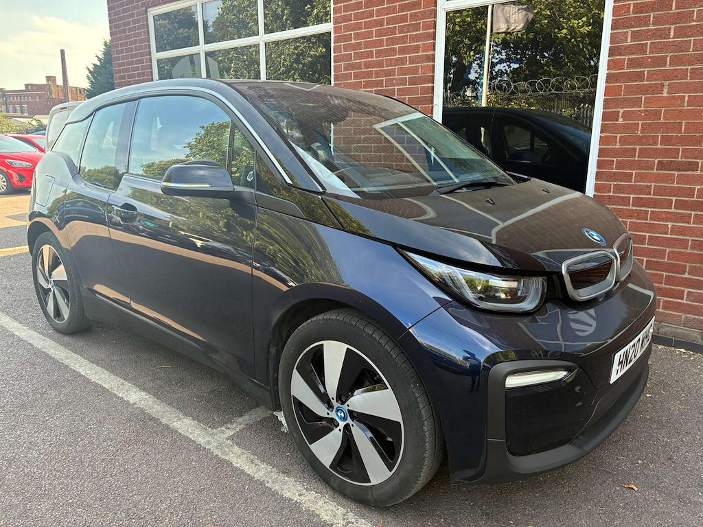 2020 BMW i3 — image 6