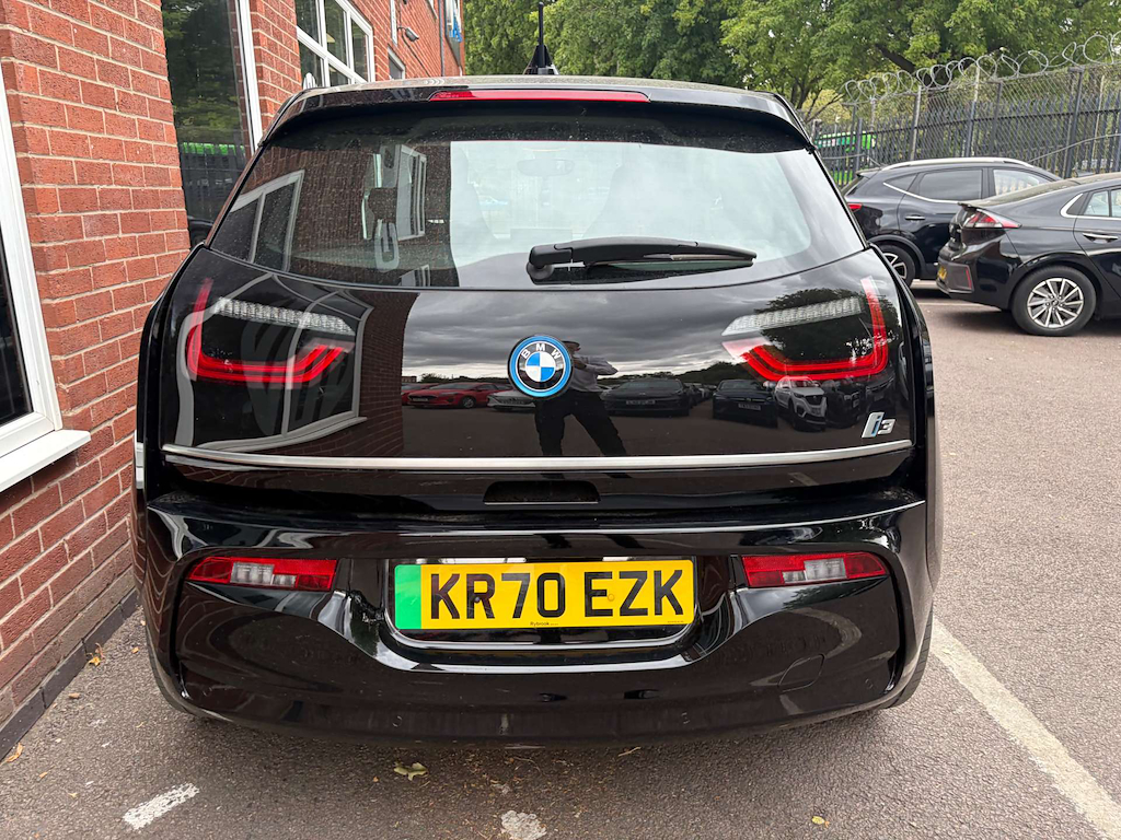 2020 BMW i3 — image 9