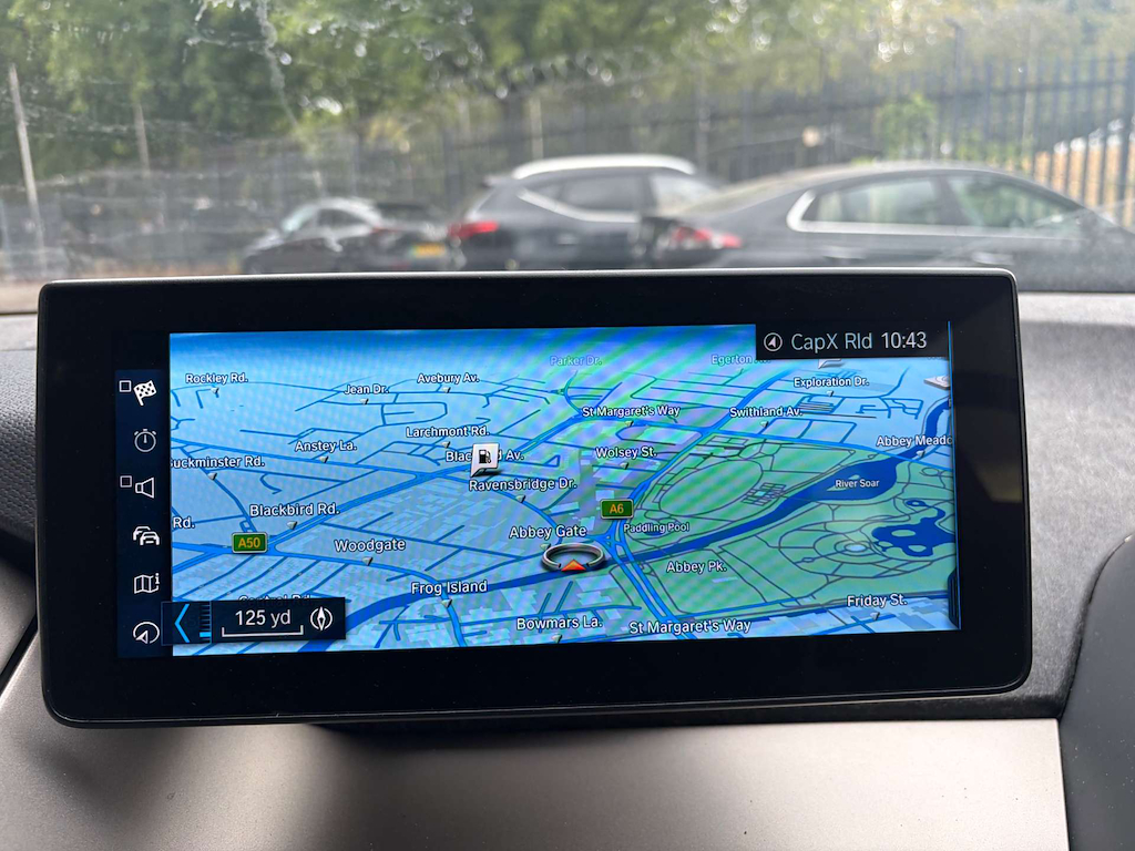 2020 BMW i3 — image 17