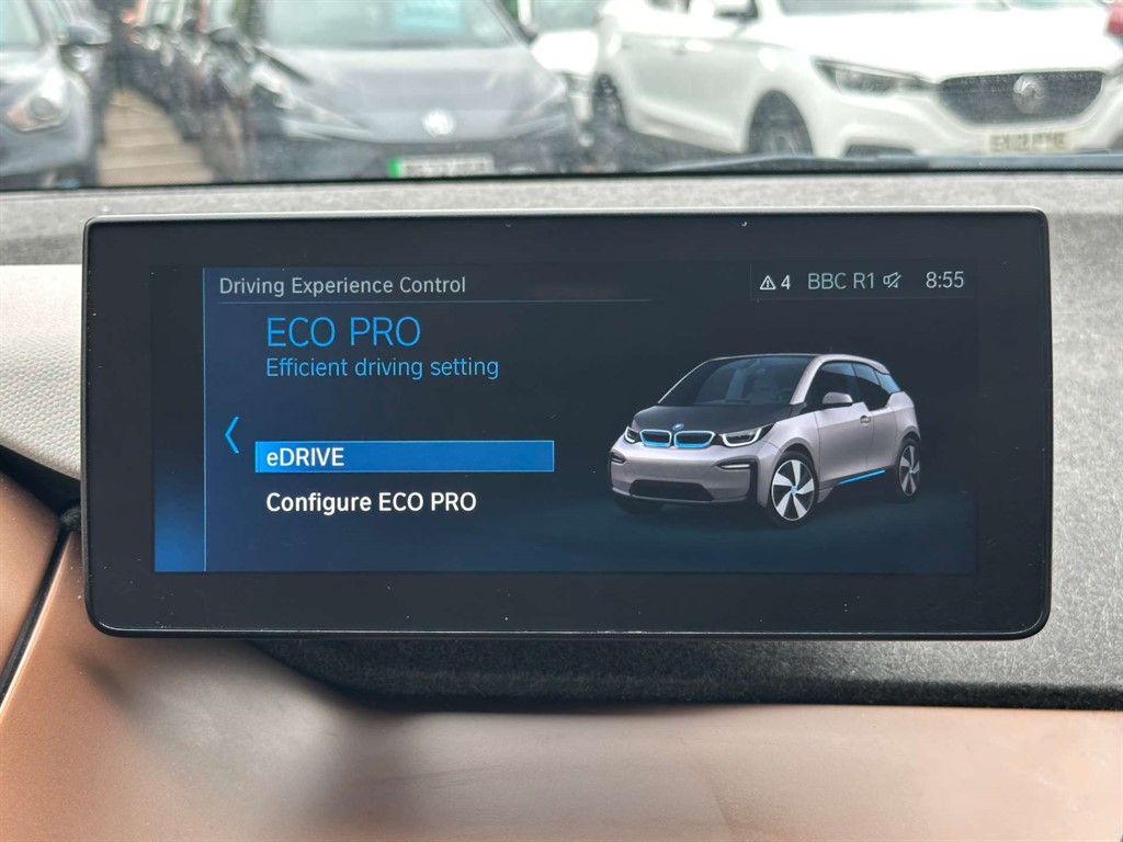 2022 BMW i3 — image 25