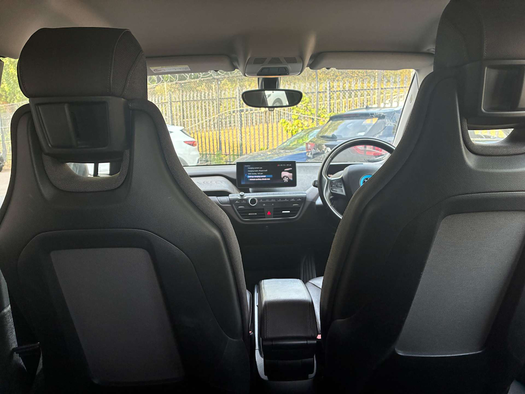 2020 BMW i3 — image 23