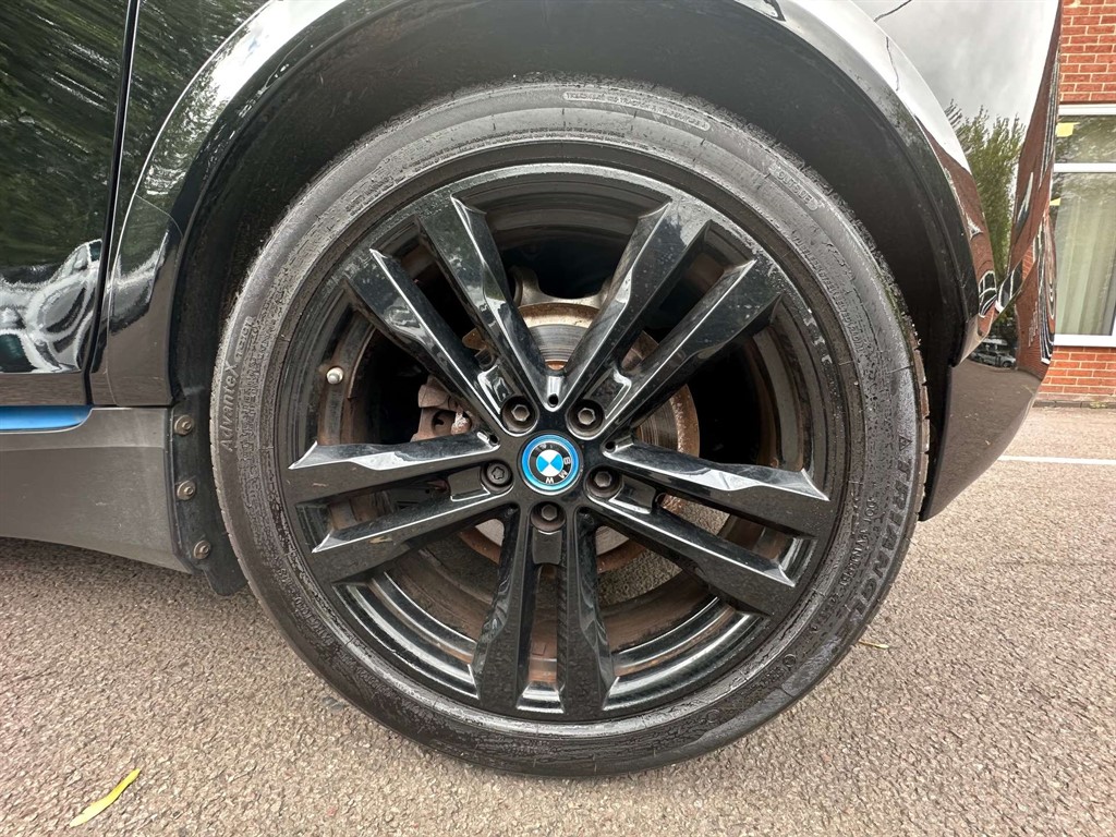 2022 BMW i3 — image 40