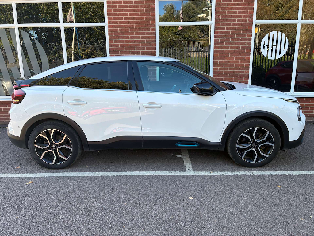 2022 Citroen C4 — image 9