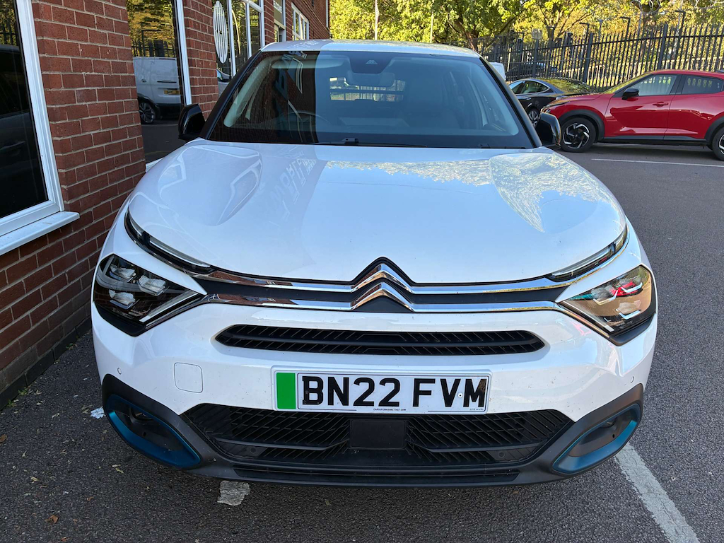 2022 Citroen C4 — image 2