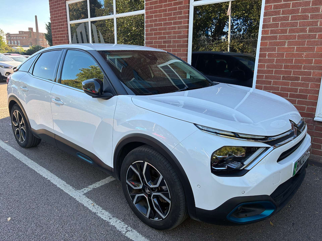 2022 Citroen C4 — image 8