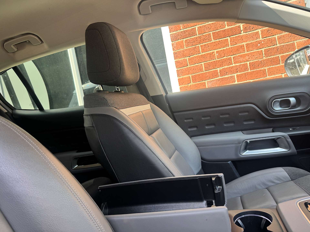 2022 Citroen C5 — image 19