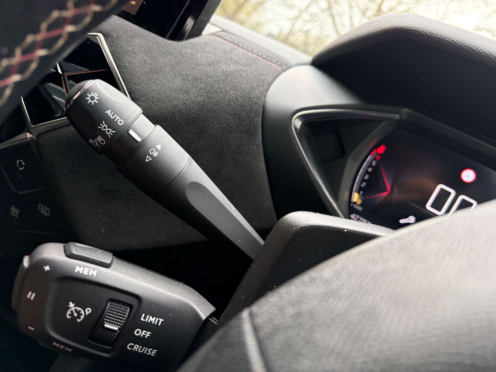 2020 DS 3 — image 21