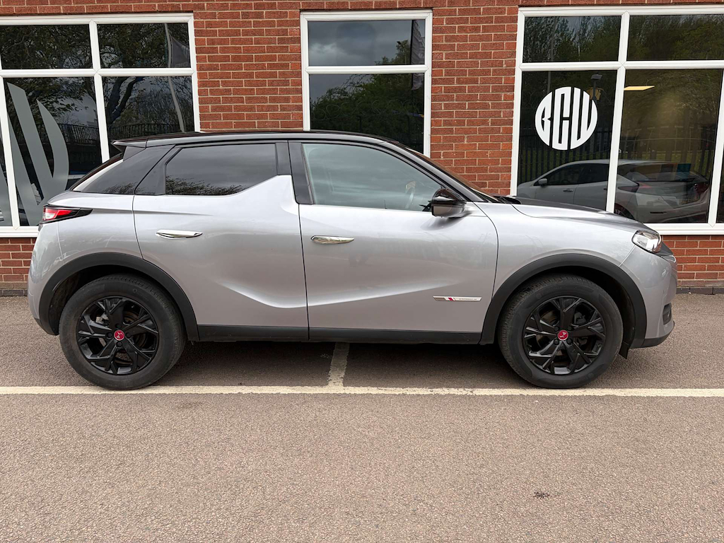 2020 DS 3 — image 2