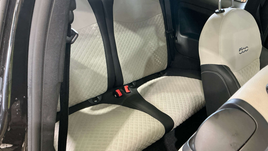 2021 Fiat 500 — image 8