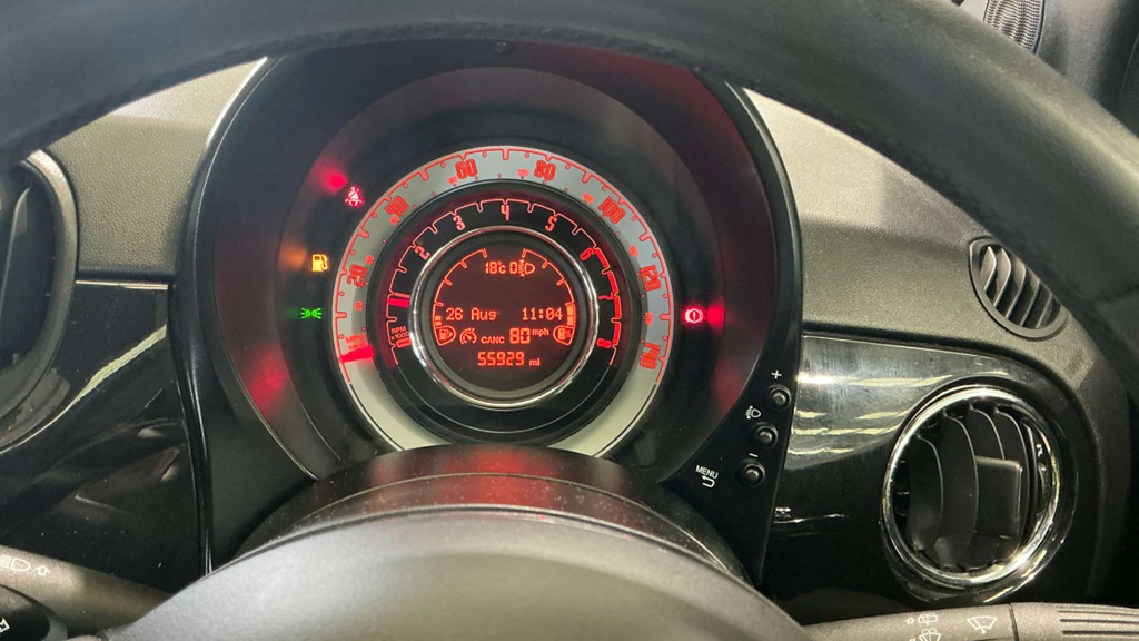 2021 Fiat 500 — image 10