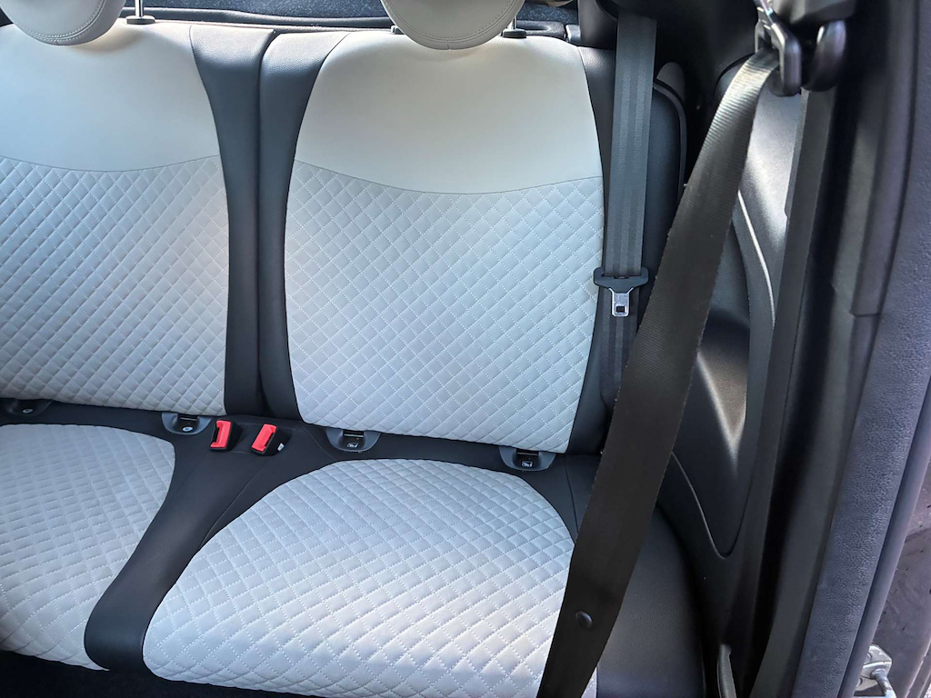 2021 Fiat 500 — image 26