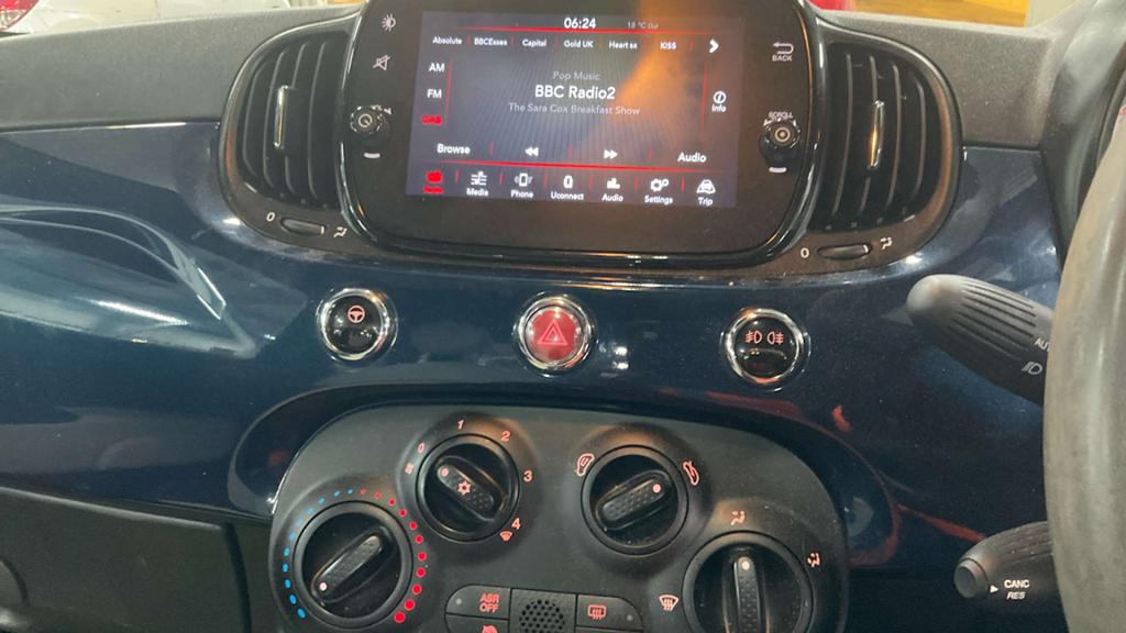 2023 Fiat 500 — image 9