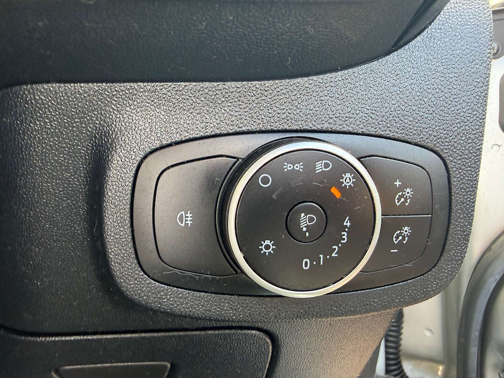 2022 Ford Fiesta — image 22