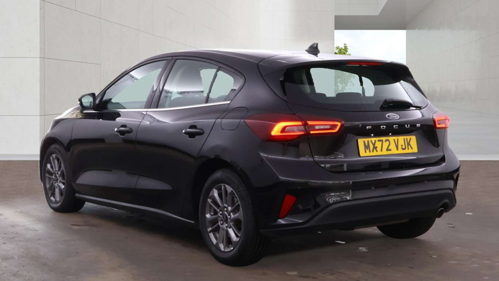 2022 Ford Focus — image 3