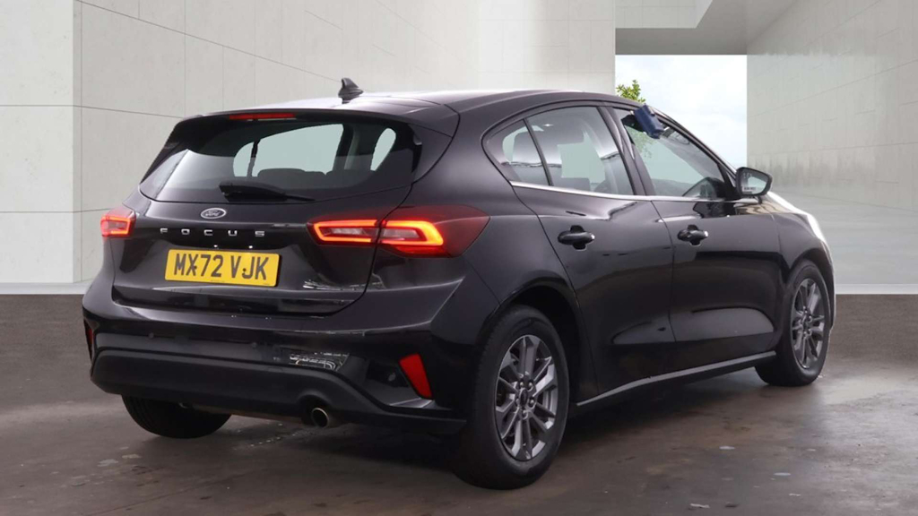 2022 Ford Focus — image 4