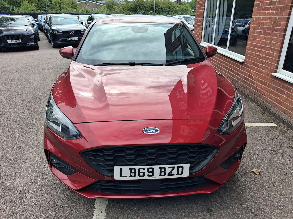 2019 Ford Focus — image 5