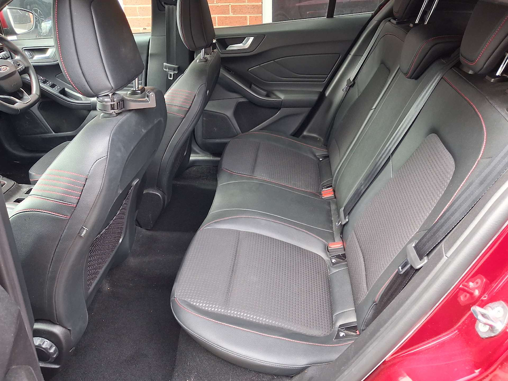 2019 Ford Focus — image 29