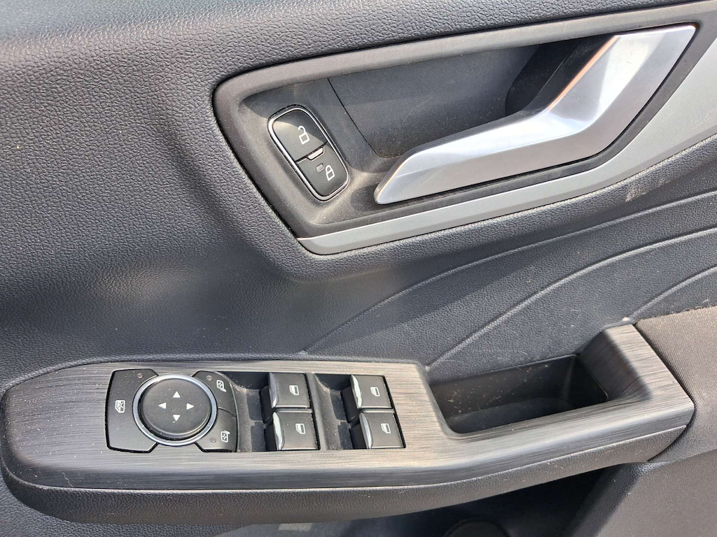 2022 Ford Kuga — image 32