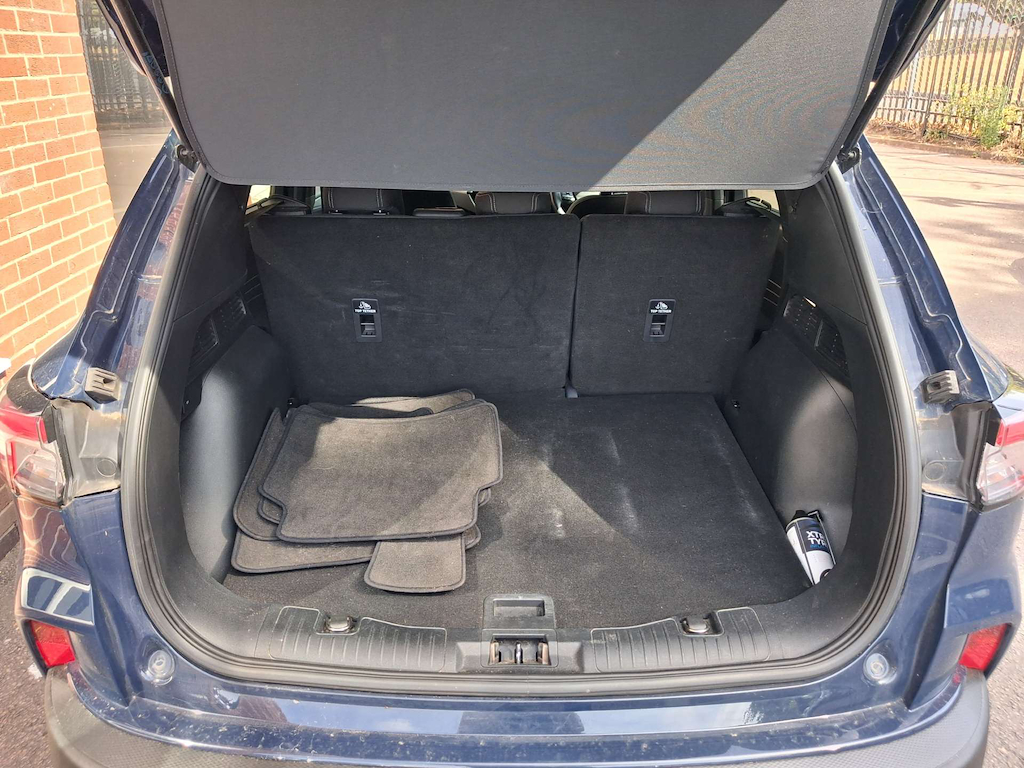 2022 Ford Kuga — image 30