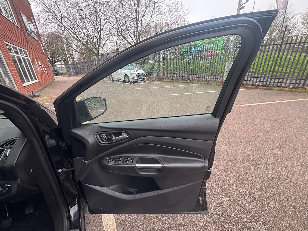 2019 Ford Kuga — image 29