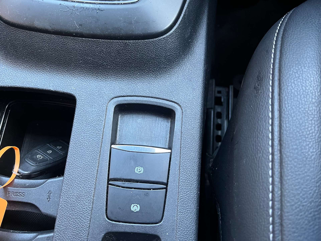 2020 Ford Kuga — image 31
