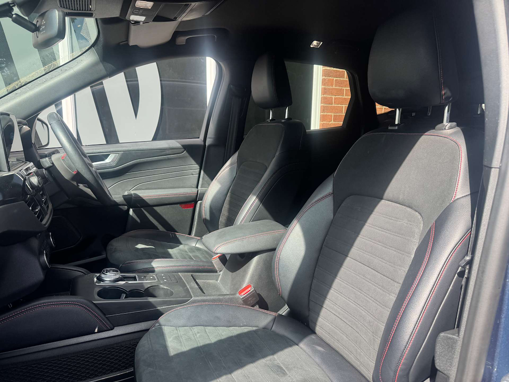 2021 Ford Kuga — image 12