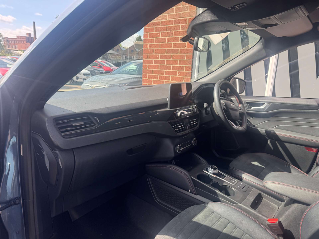2021 Ford Kuga — image 13