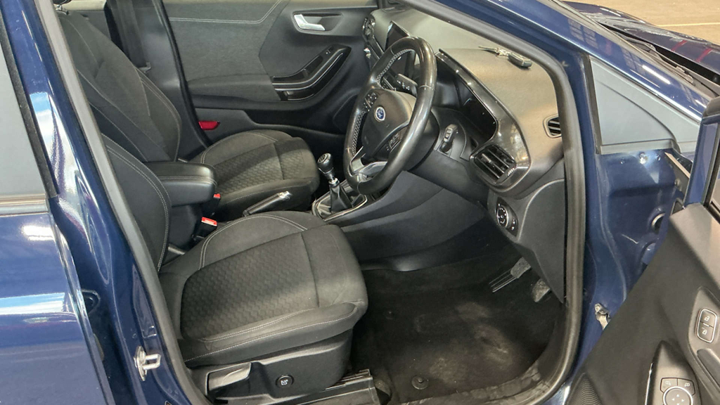 2020 Ford Puma — image 6