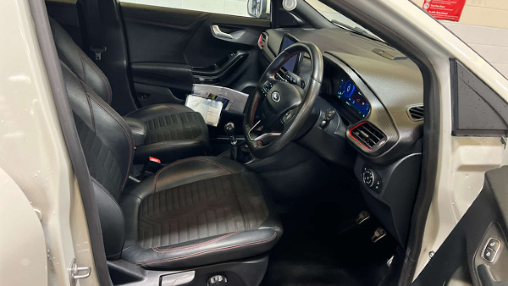 2020 Ford Puma — image 9